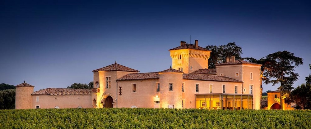 chateau lafaurie peyraguey by lalique