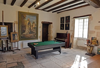 le prieure saint barthelemy