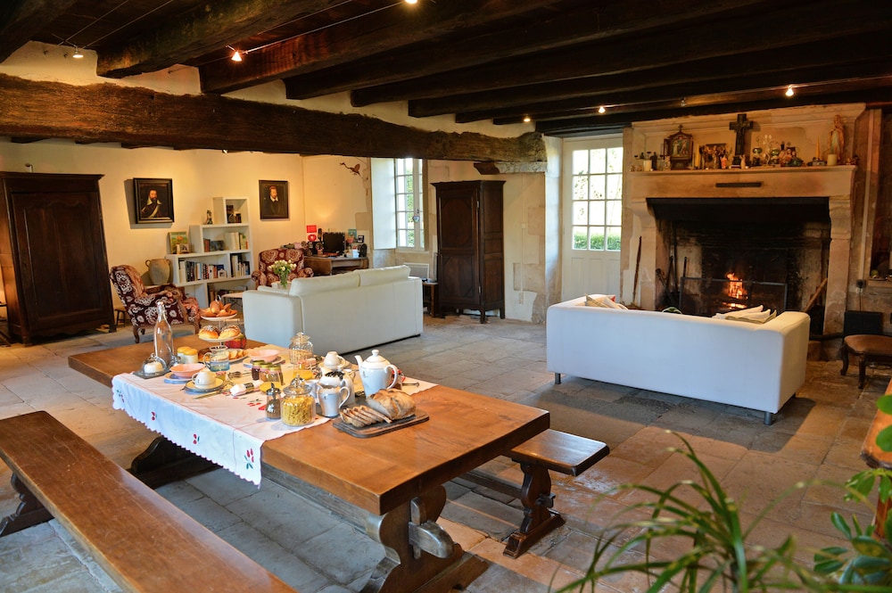 le prieure saint barthelemy