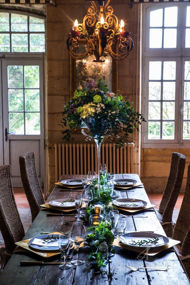 chateau latour segur suites and spa