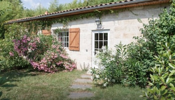 chateau latour segur suites and spa