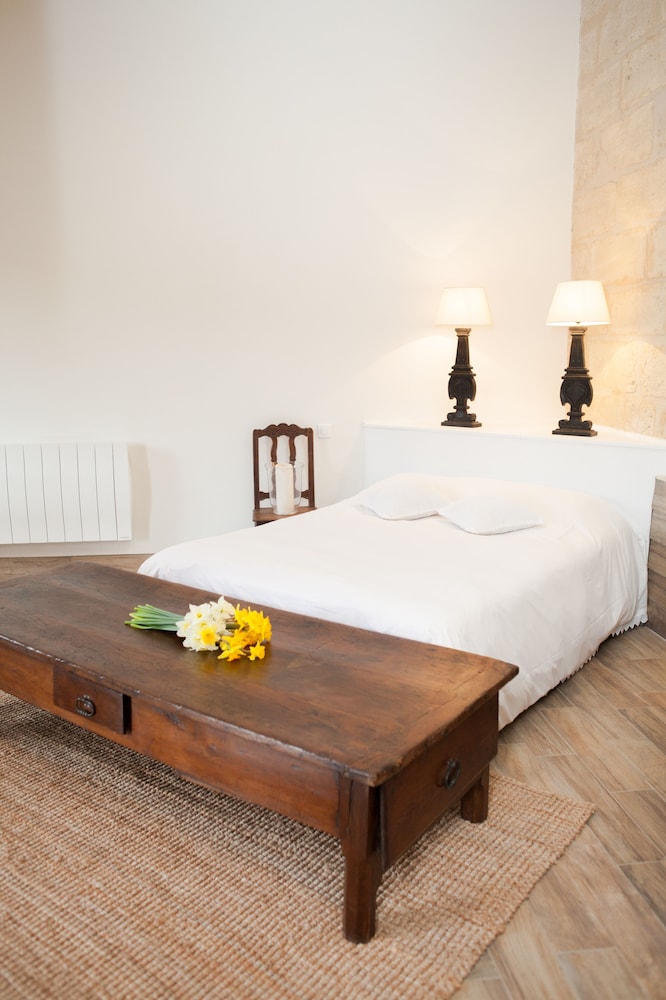 chateau latour segur suites and spa