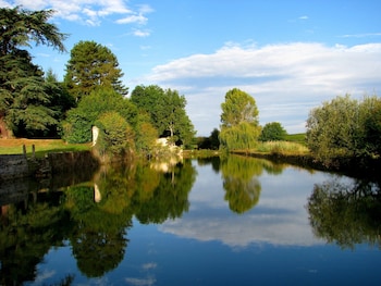 chateau latour segur suites and spa