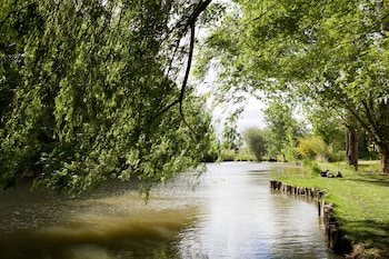chateau latour segur suites and spa