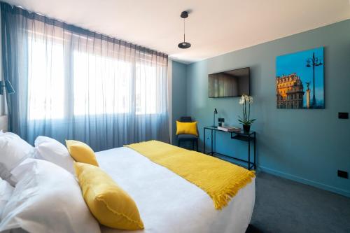 Enight,Gradignan>>Bordeaux,4 star