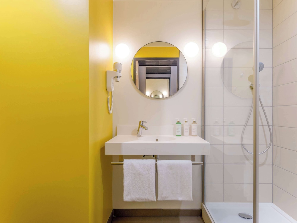 ibis styles paris meteor avenue ditalie