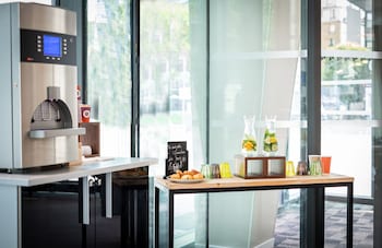 ibis styles paris meteor avenue ditalie