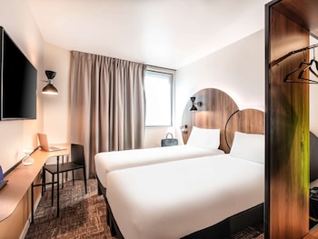 ibis styles paris meteor avenue ditalie