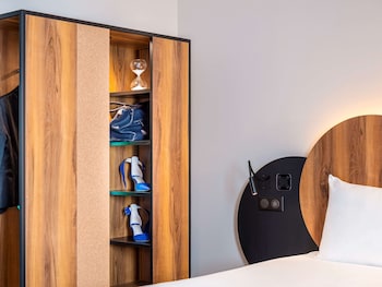 ibis styles paris meteor avenue ditalie