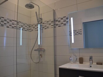 maison jaffran suite en ville