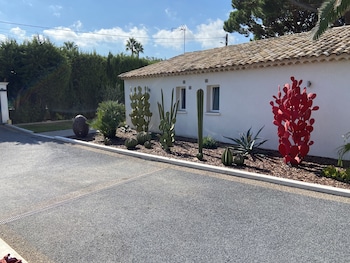 guesthouse le mas de la dame