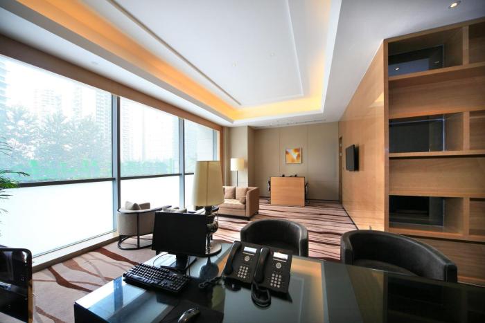 holiday inn chengdu oriental plaza by ihg