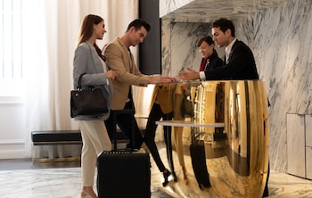 la clef champs elysees paris by the crest collection