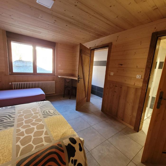 hotel du lac des corbeaux