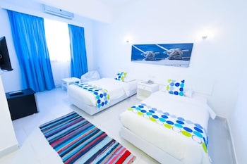 lagoonie lodge and beach