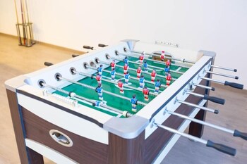 lagoonie lodge and beach