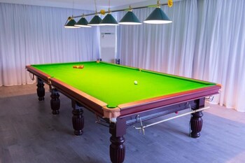 lagoonie lodge and beach