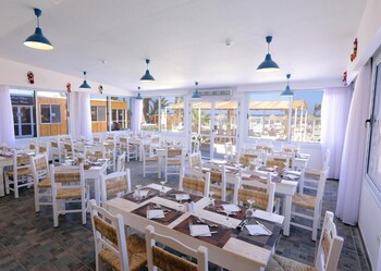 lagoonie lodge and beach