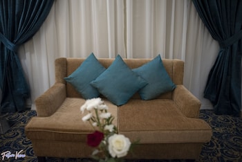 rehana plaza hotel