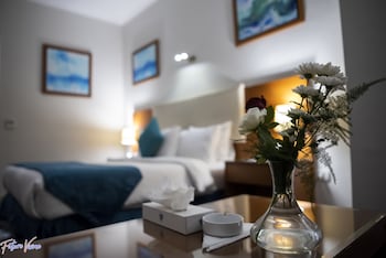 rehana plaza hotel