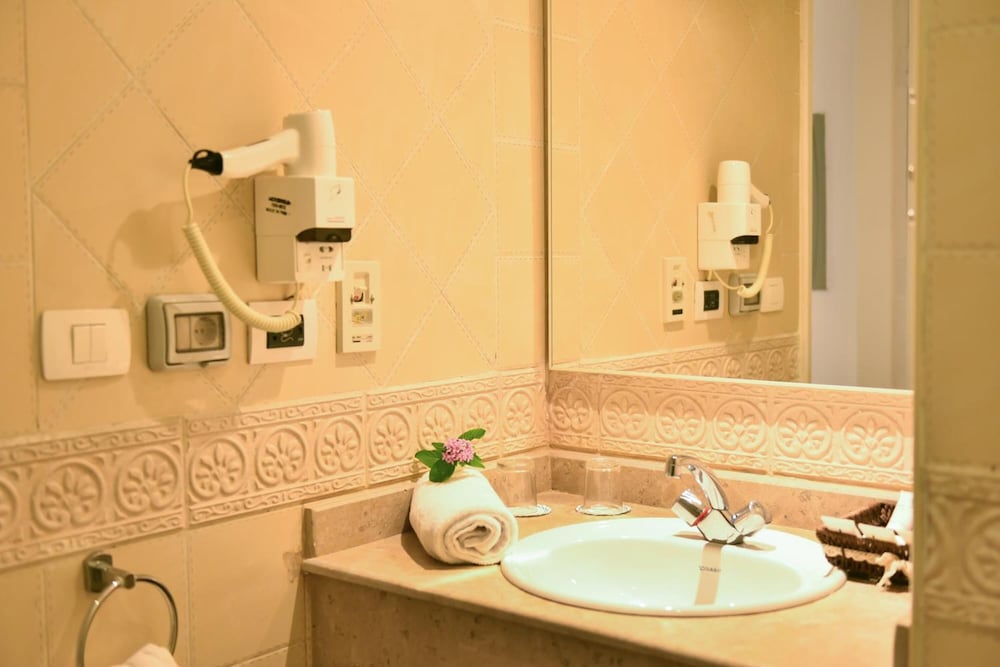 aura resort sidi abdel rahman el alamein