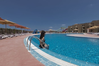 aura resort sidi abdel rahman el alamein