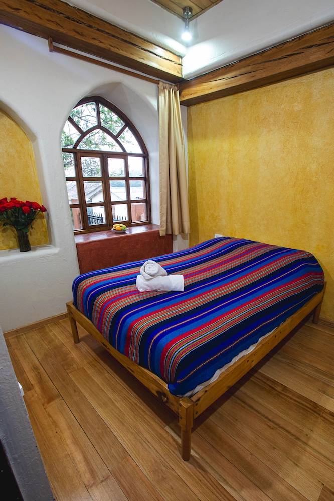 llullu llama mountain lodge