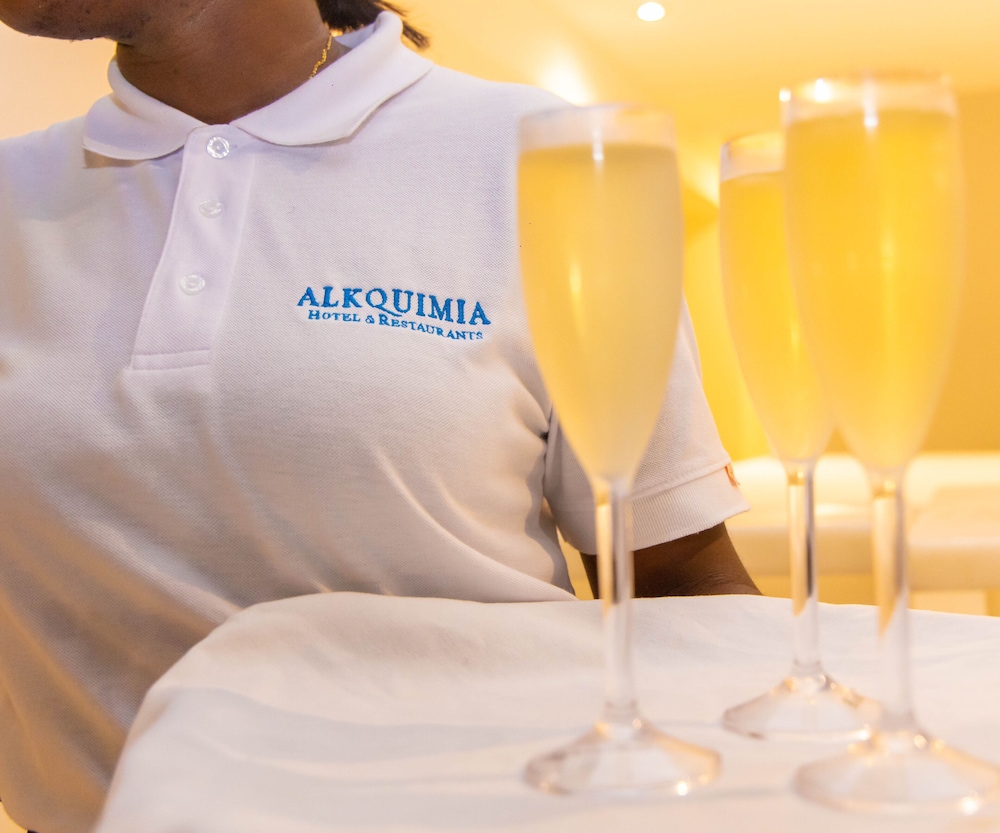 alkquimia hotel lounge and bar