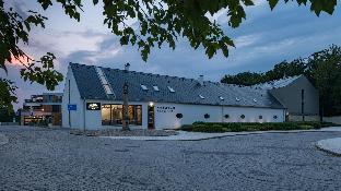 restaurace and hotel panska zahrada