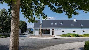 restaurace and hotel panska zahrada