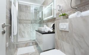 well of life luxury rooms