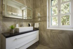 well of life luxury rooms
