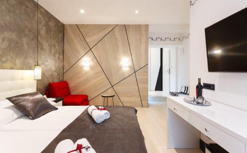 well of life luxury rooms