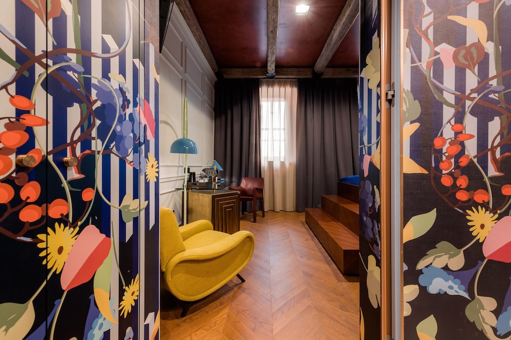 winery and design hotel roxanich