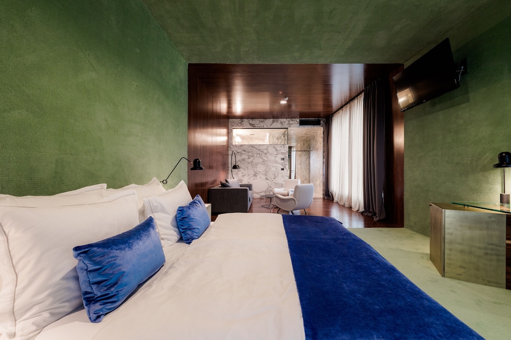 winery and design hotel roxanich