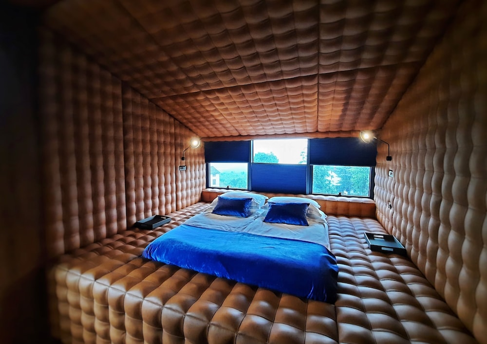 winery and design hotel roxanich