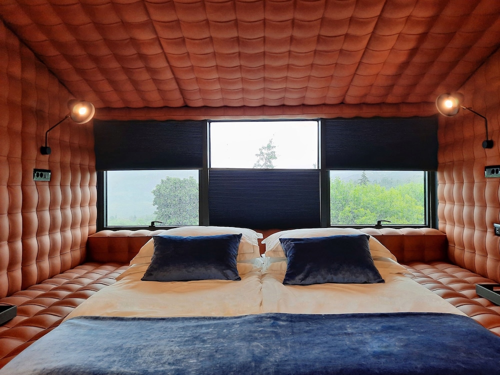 winery and design hotel roxanich