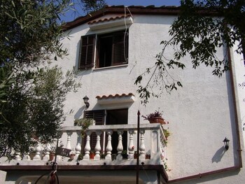 impact villas