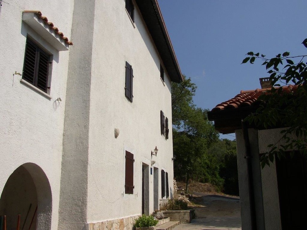impact villas