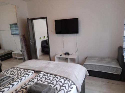 ke to zagreb airport rooms