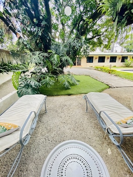 hotel mango