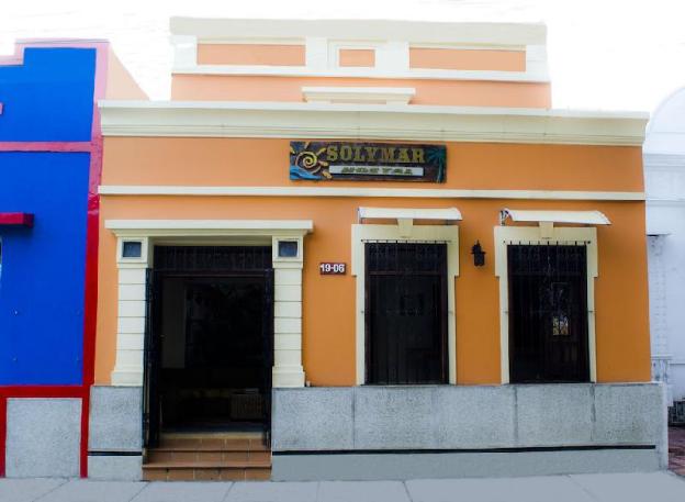 hostal solymar