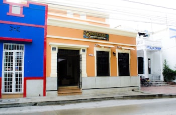 hostal solymar