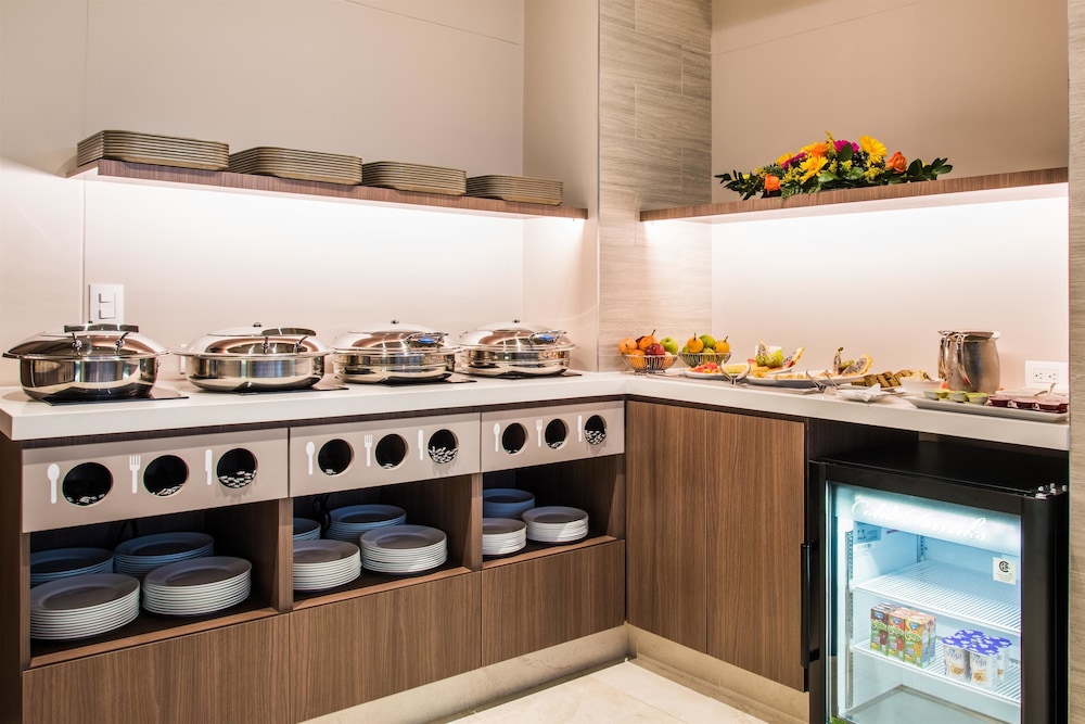 hampton inn by hilton cucuta