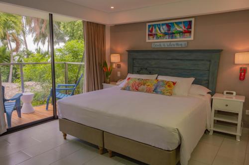 casa verano beach hotel adults only