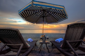 casa verano beach hotel adults only