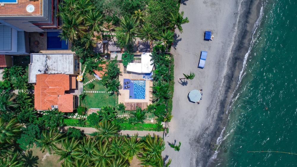 casa verano beach hotel adults only