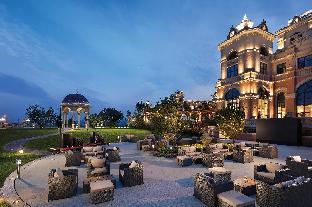 hilton dalian golden pebble beach resort