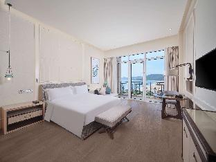 hilton dalian golden pebble beach resort