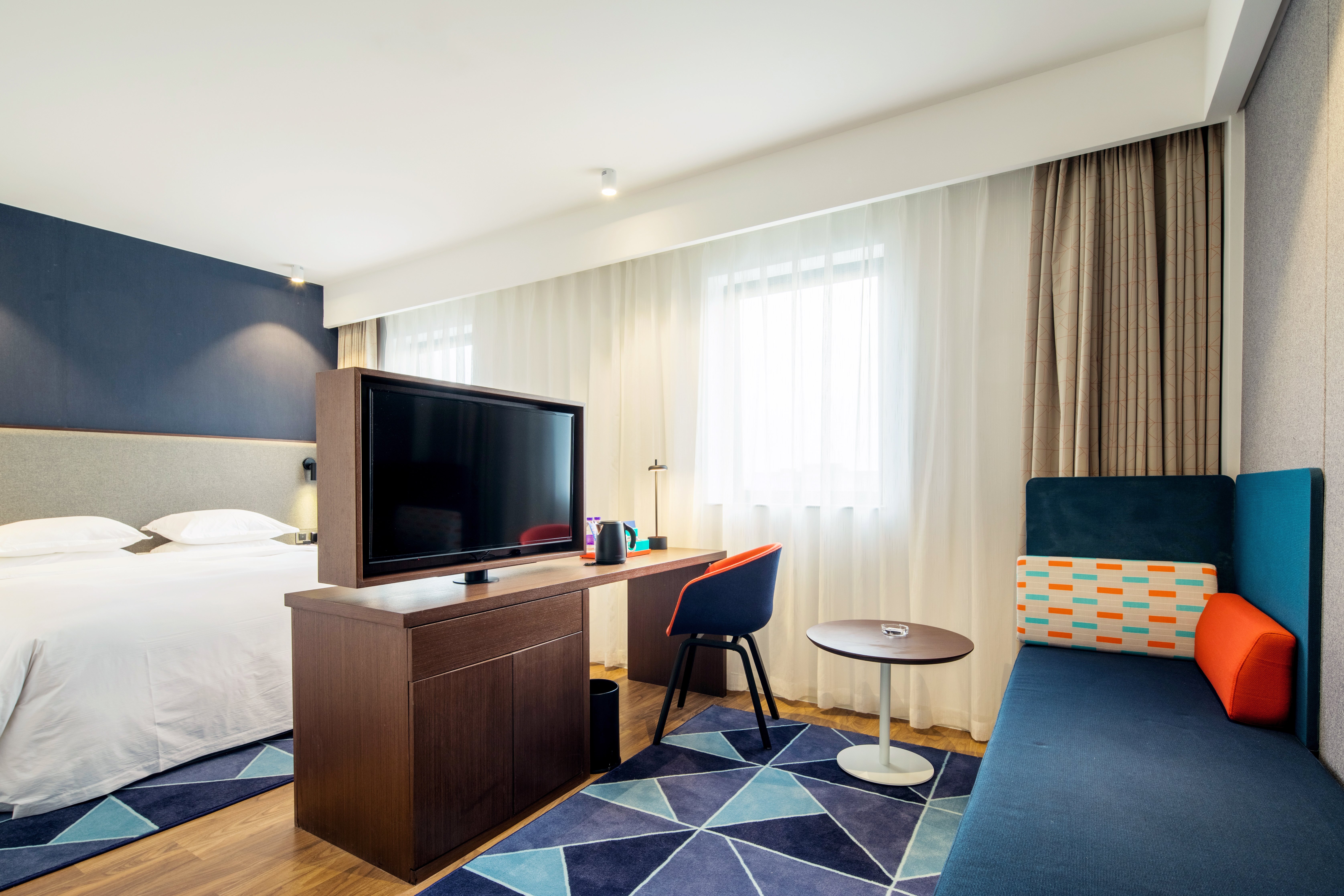 holiday inn express shaoxing paojiang an ihg hotel